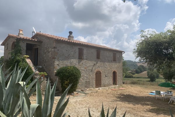 House sit in Manciano, Italy