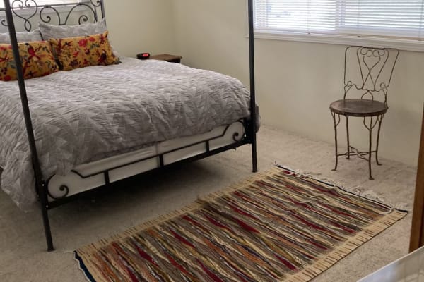 House sit in Twisp, WA, US