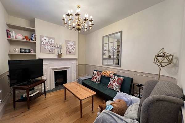 House sit in Salisbury, United Kingdom