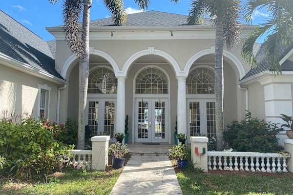 House sit in Satellite Beach, FL, US