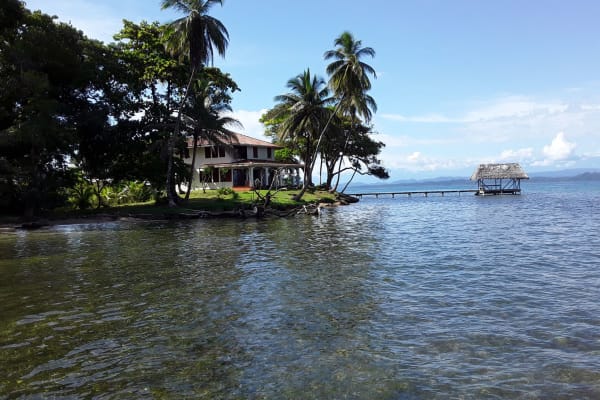 House sit in Bocas del Toro, Panama