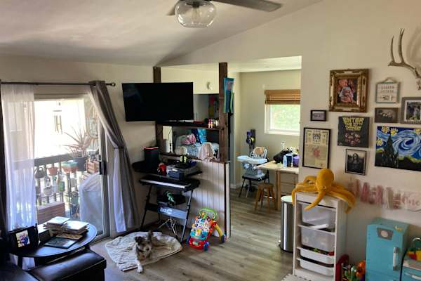 House sit in Lake Forest, CA, US