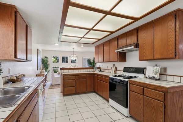 House sit in Redondo Beach, CA, US