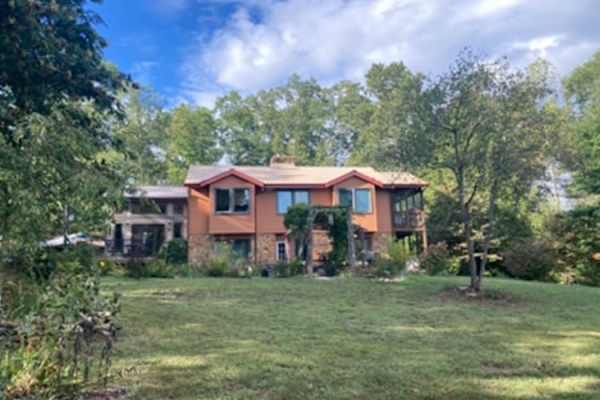 House sit in Berea, KY, US