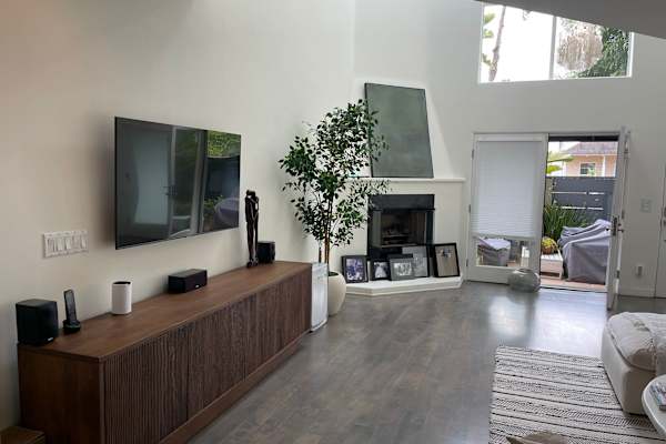 House sit in Venice, CA, US