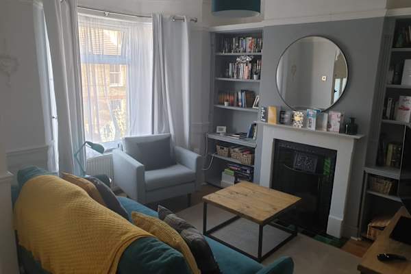 House sit in Plumstead, United Kingdom