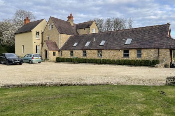 House sit in Cassington, United Kingdom