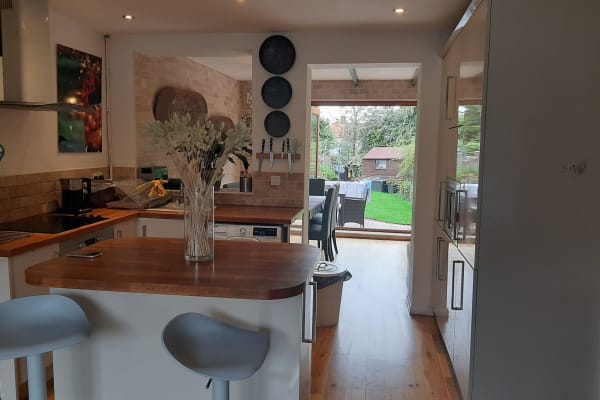 House sit in London, United Kingdom