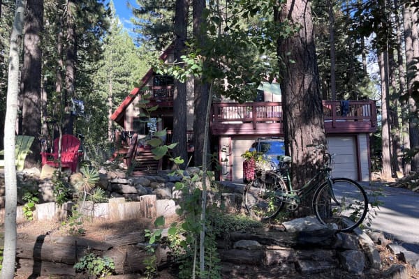 House sit in Truckee, CA, US