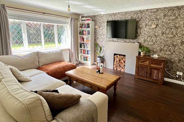 House sit in Liverpool, United Kingdom