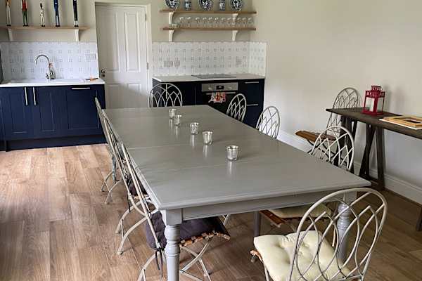 House sit in Warminster, United Kingdom