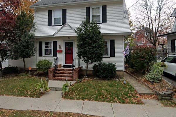House sit in Bloomfield, NJ, US