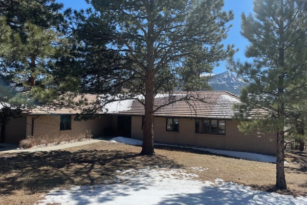 House sit in Estes Park, CO, US