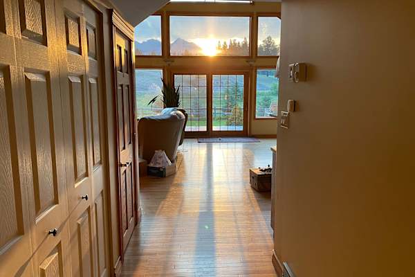 House sit in Cranbrook, BC, Canada