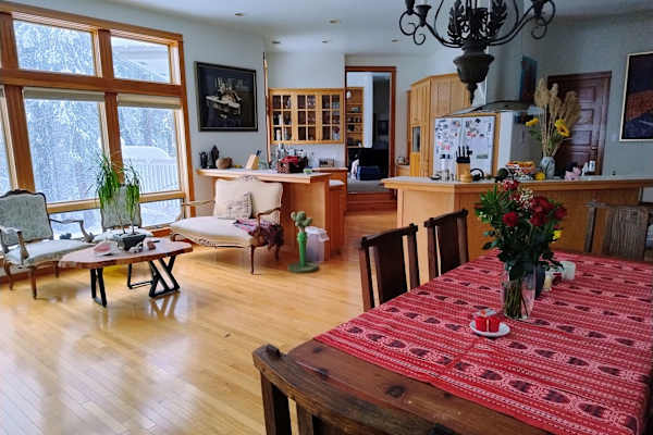 House sit in Nevada City, CA, US