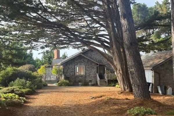 House sit in Mendocino, CA, US