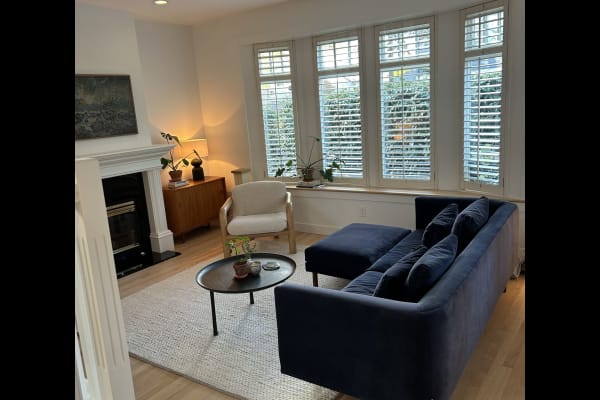 House sit in Vancouver, BC, Canada