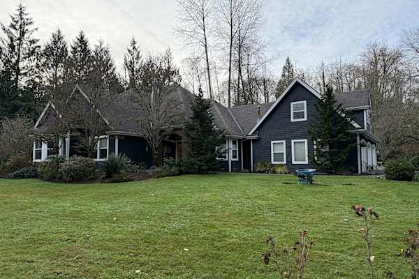 House sit in Woodinville, WA, US