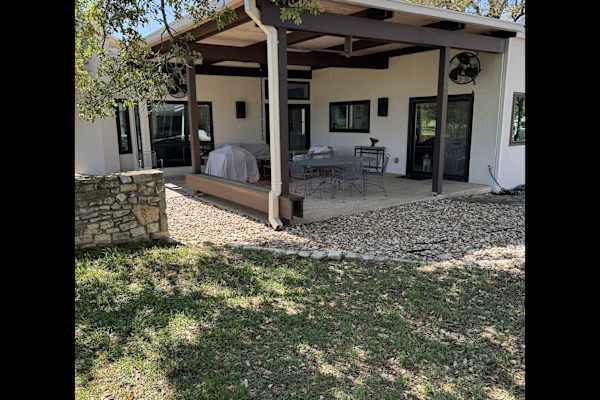 House sit in Lakeway, TX, US