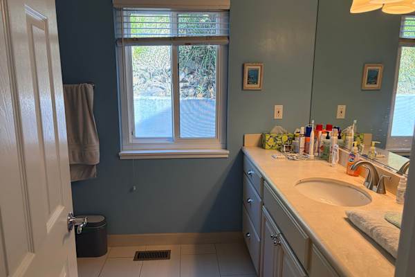 House sit in Tiburon, CA, US