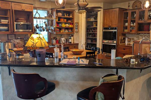 House sit in Bastrop, TX, US