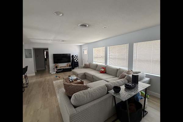 House sit in Davenport, FL, US