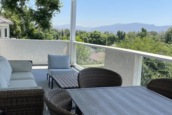 House sit in Santa Clarita, CA, US