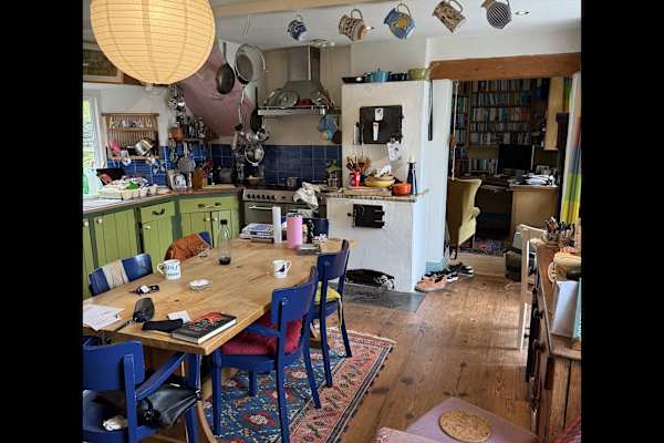 House sit in Lampeter, United Kingdom