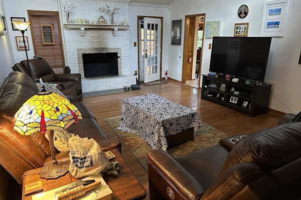 House sit in Huntsville, AL, US