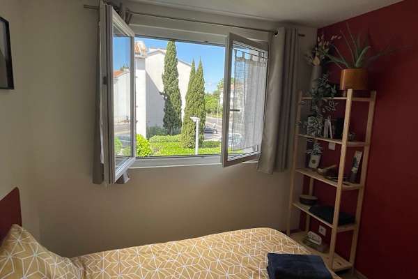 House sit in Lattes, France