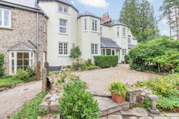 House sit in Chepstow, United Kingdom