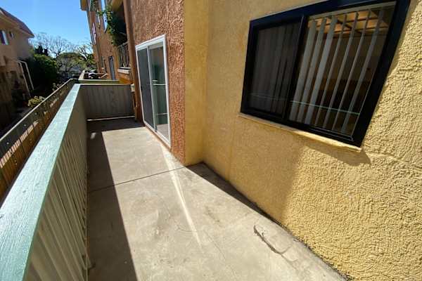 House sit in Santa Monica, CA, US