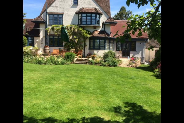 House sit in Wells, United Kingdom