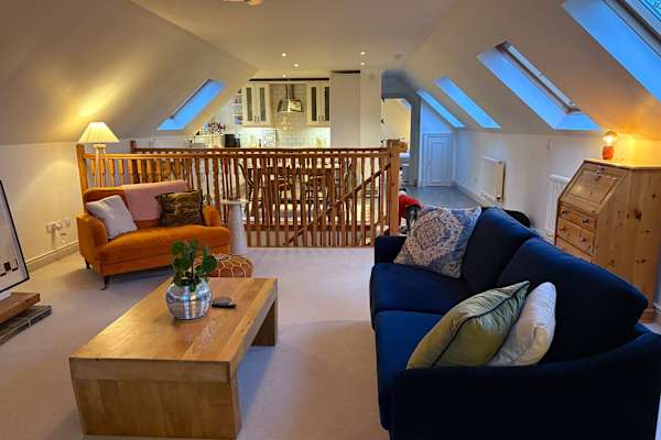 House sit in Howwood, United Kingdom