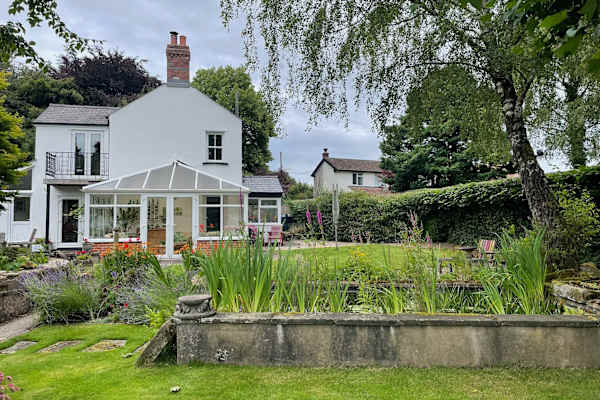 House sit in Symonds Yat, United Kingdom