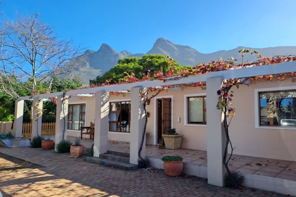 House sit in Kleinmond, South Africa