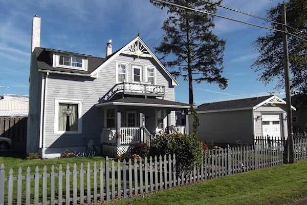 House sit in Seaview, WA, US