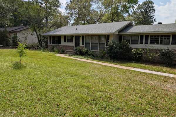 House sit in Mobile, AL, US