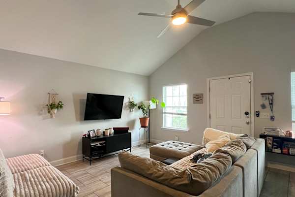 House sit in Savannah, GA, US
