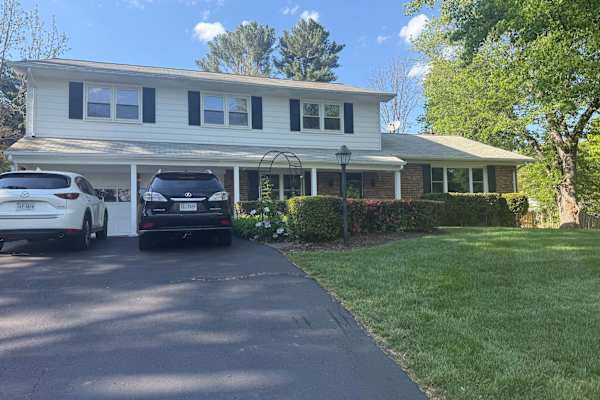 House sit in Vienna, VA, US