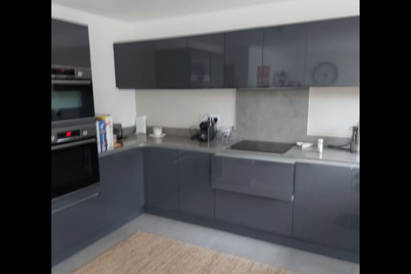 House sit in Lower Shiplake, United Kingdom