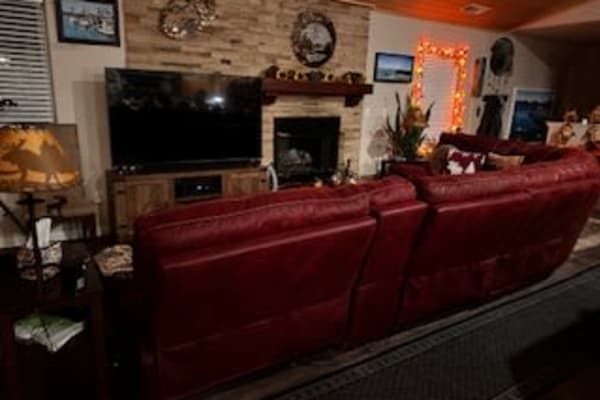 House sit in South Lake Tahoe, CA, US