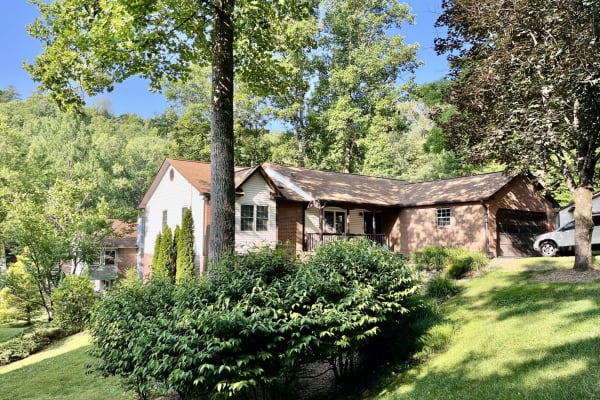 House sit in Brevard, NC, US