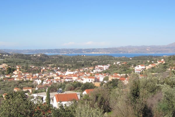 House sit in Gavalochori, Greece