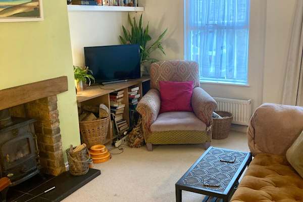 House sit in Blandford Forum, United Kingdom