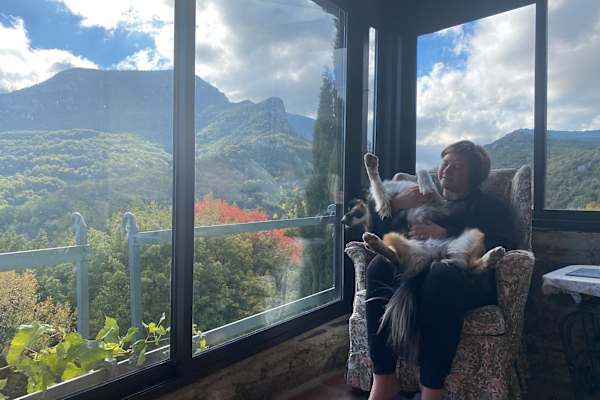 House sit in Fenouillet, France