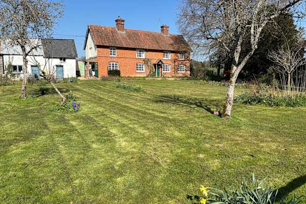 House sit in Barton Stacey, United Kingdom