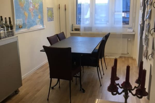 House sit in Zürich, Switzerland
