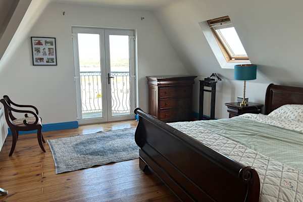 House sit in Crosshaven, Ireland