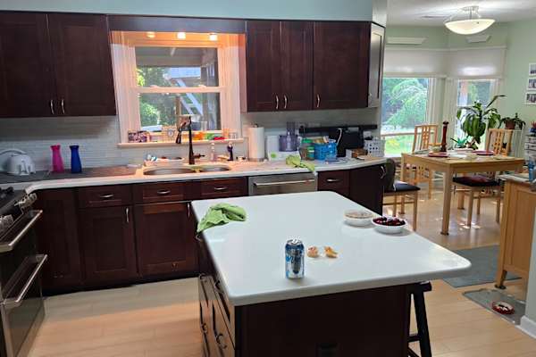 House sit in Norfolk, VA, US